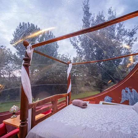 Masia Cerca Del Lago De Banyoles Деревянный коттедж Cornella de Terri