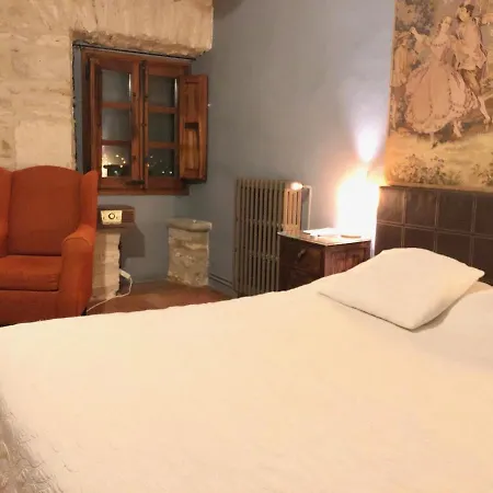 Masia Cerca Del Lago De Banyoles Деревянный коттедж