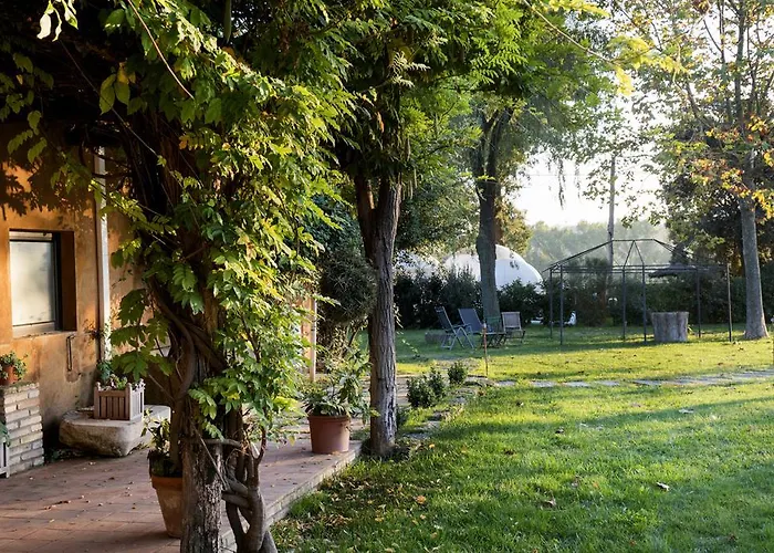 Masia Cerca Del De Banyoles Hytte Cornellá de Terri